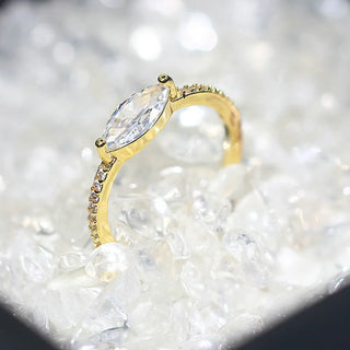 Zircon Gold Ring 8