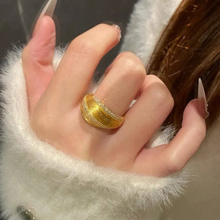Crystal Zircon Ring 9