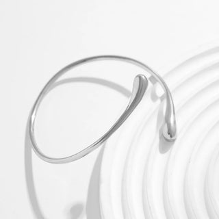 Gold Classic Bracelet 2
