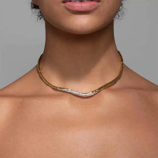 Modern Design Pendant Necklace