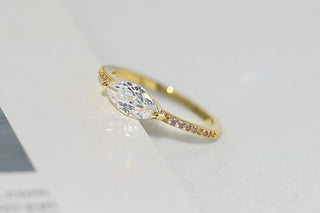 Zircon Gold Ring 8