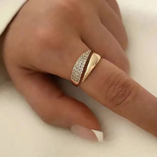 Gold Classic Ring