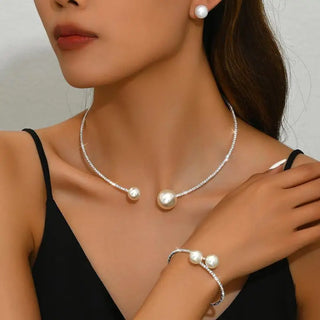 Pearl Classic Necklace