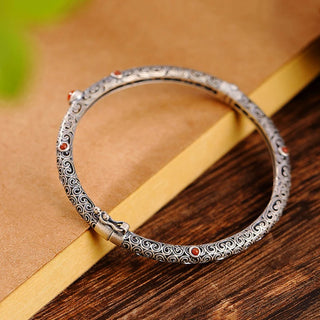 Gold Vintage Bracelet 2