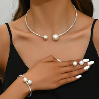 Pearl Classic Necklace