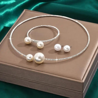 Pearl Classic Necklace
