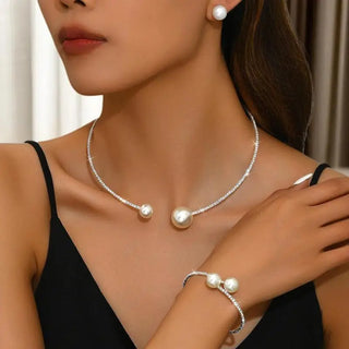 Pearl Classic Necklace